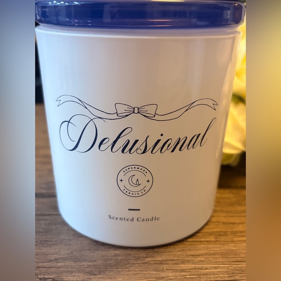 DELUSIONAL ✨🎀 In the Clouds Scented Candle with Blue Lid ✨13 oz - Picture 5 of 7